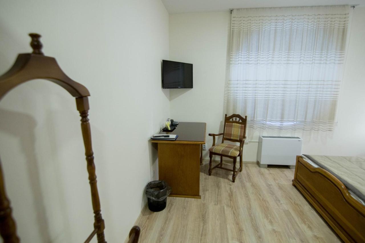Hotel Villa Natali 基希讷乌 外观 照片